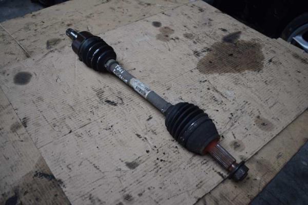 ARBRE DE TRANSMISSION AVANT GAUCHE FORD - Vue 1